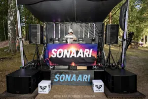 Sonaari 2026 · Perjantai · kuva 33 · Ninni Karjalainen